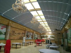 珩杰FCS电动折叠式天棚帘厂家直销图1