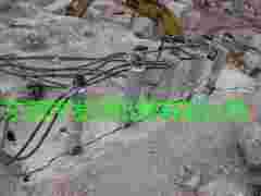 重庆市矿山破石头劈裂机图1