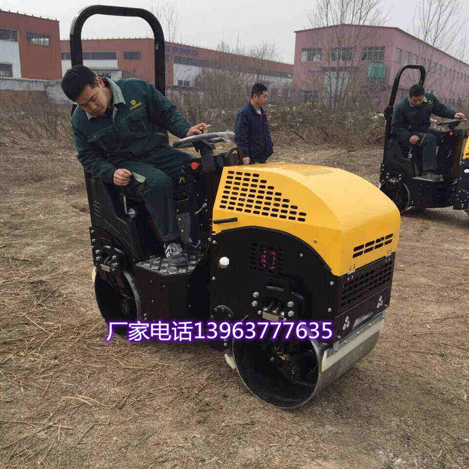 全液压震动压路机 (1)_副