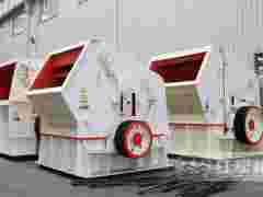 1520反击破碎机电动机多大_技术参数YL106图1