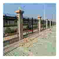 淄博电厂围墙栏杆 围墙围栏 拼装式免焊接锌钢护栏 龙桥厂