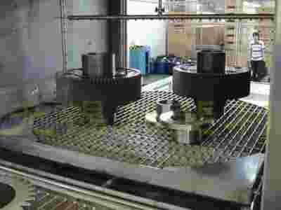 风电齿轮箱体清洗机图4