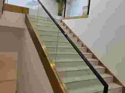 天津玻璃护栏图1