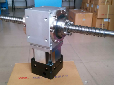 T字转向器十字换向器图1