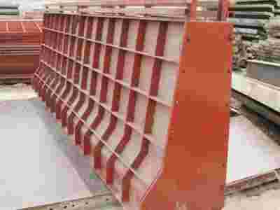 防撞墙护栏钢模板租赁,护栏模板今日价格,护栏模板施工注意事项图4