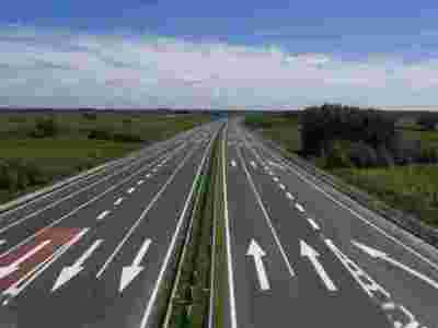 南京njdz-2022热熔型道路标线划线施工中注意事项图1