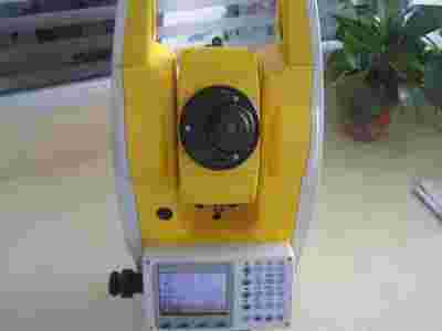 中海达ZTS-420L8彩屏免棱镜全站仪图1