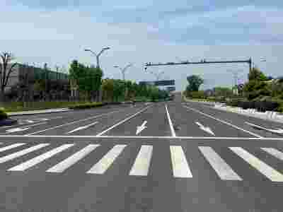 南京道路标线-白色虚线左转弯导向标线图2