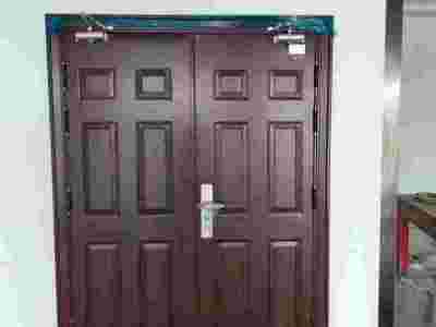 红色防火防盗门,带飞边下槛防盗锁,安徽防火防盗门厂图1