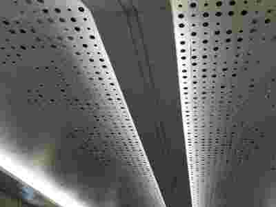 厂家定制冲孔铝板幕墙造型 门头连廊穿孔铝单板图1