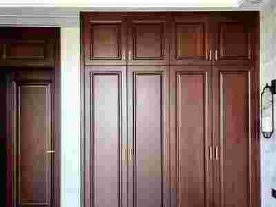 长沙实木家具定制工厂、实木衣柜门、酒柜定做油性油漆图2