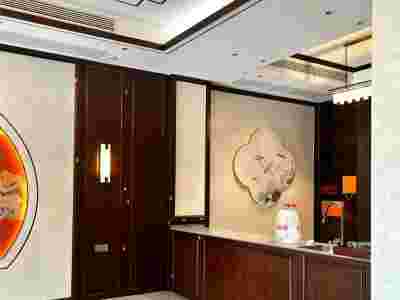 长沙实木定制家具厂电话,实木墙裙,护墙板定制性价比高图1