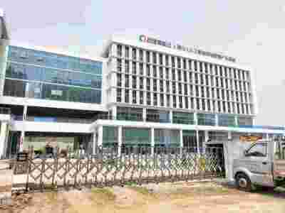 泰安迎金学校电动伸缩门的解决办法图1