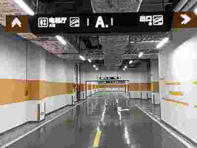 南京地库灯箱厂家,不锈钢哑光烤漆灯箱 车库标识牌 龙门牌图4