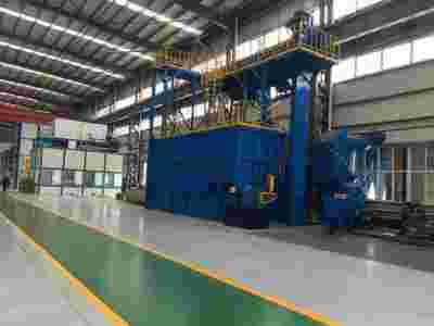 供应全自动封闭式大型工业喷砂房图1