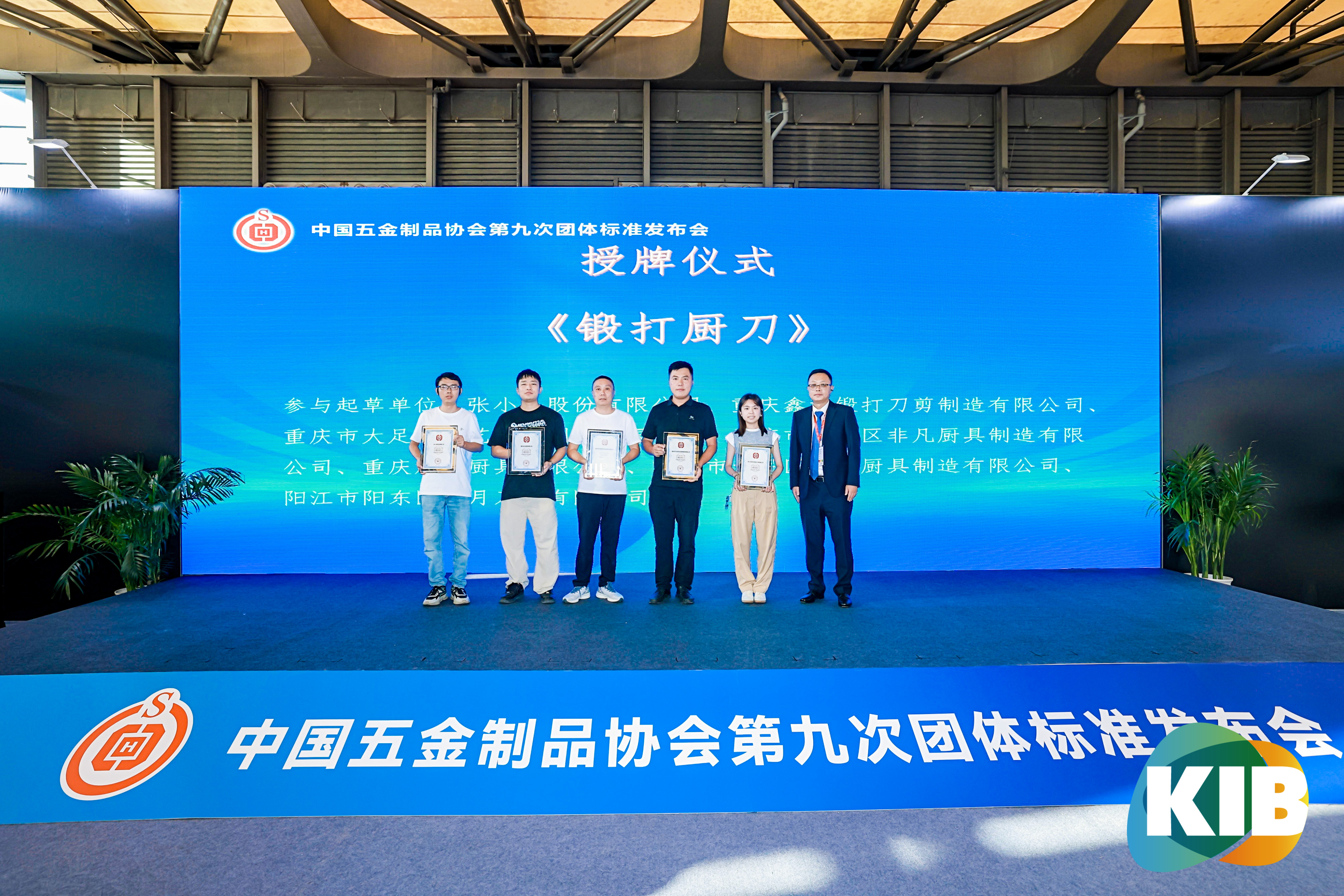 1760498226673075090.jpg ZHAN0307-opq4023783987.jpg